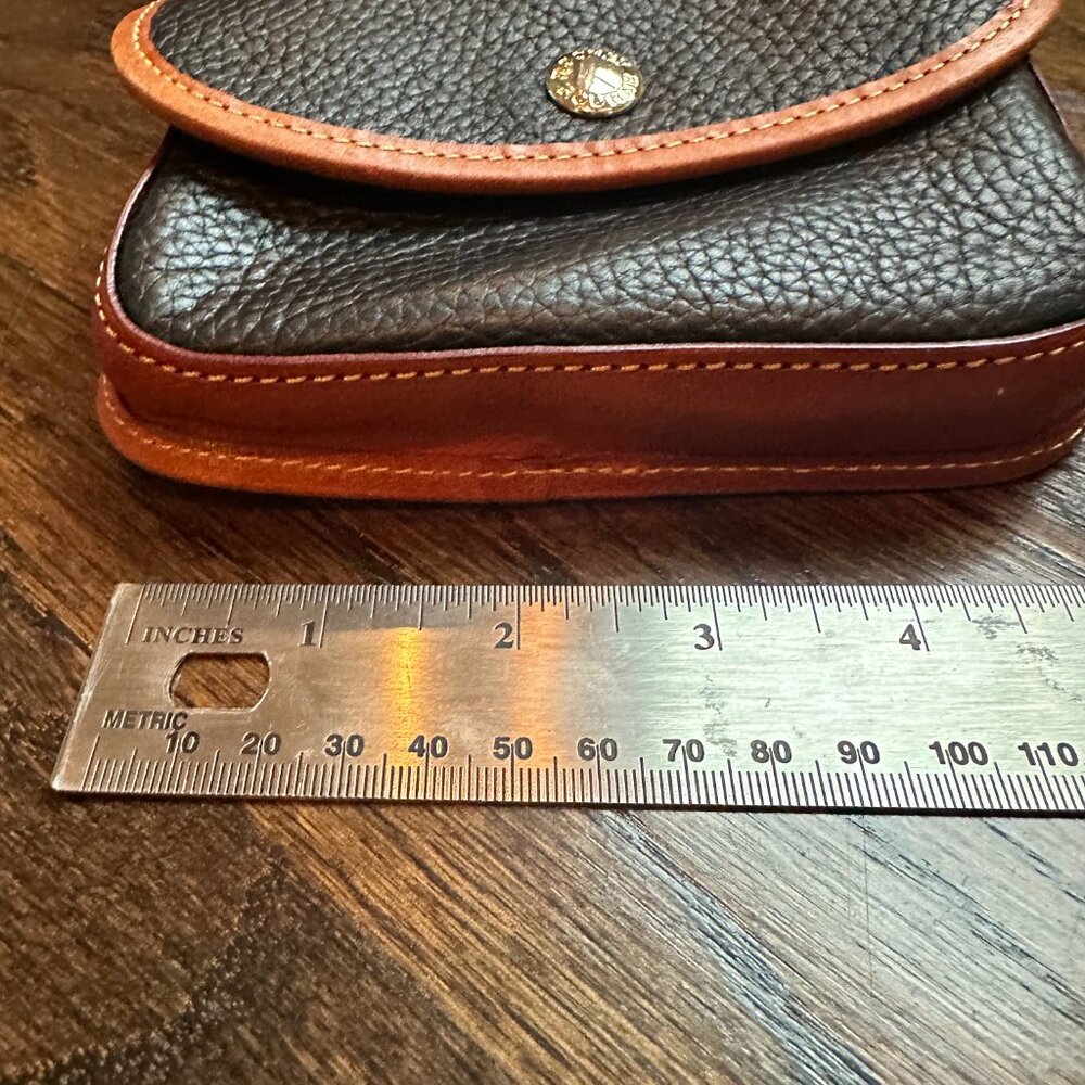 LIKE NEW - Dooney & Bourke Black Leather Wristlet - Picture 3 of 4